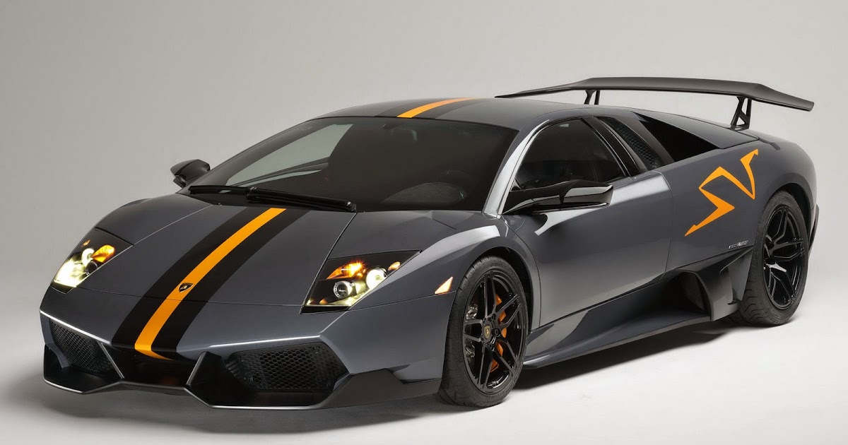 Oto Motif Foto gambar mobil lamborghini warna hitam 