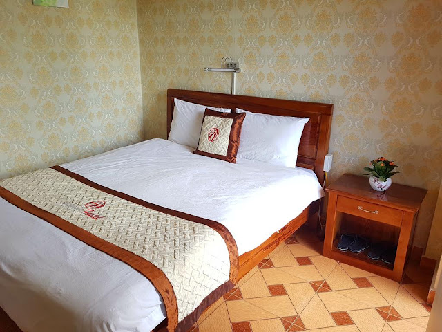 Phòng Deluxe Giường Đôi Với Ban Công - Khách Sạn Đà Lạt 1 Sao Giá Rẻ PIZZA TET HOSTEL-3a