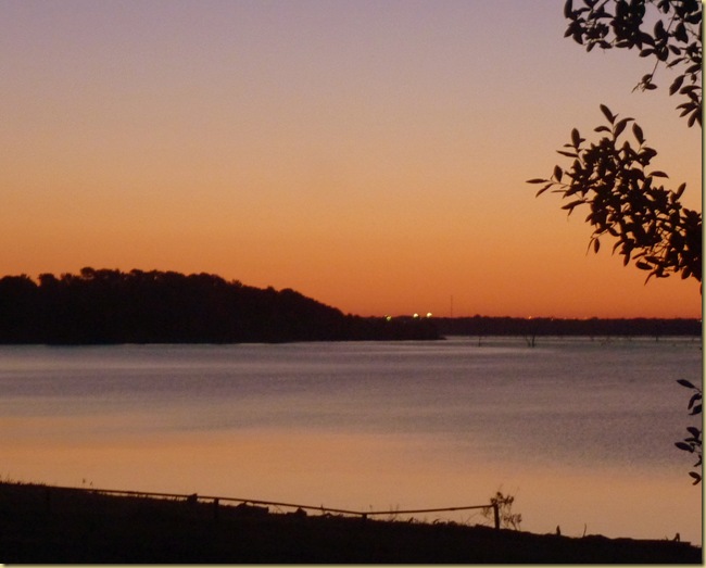 2010-04-27 - TX, Fort Worth, Benbrook Lake, Anniversary 1024