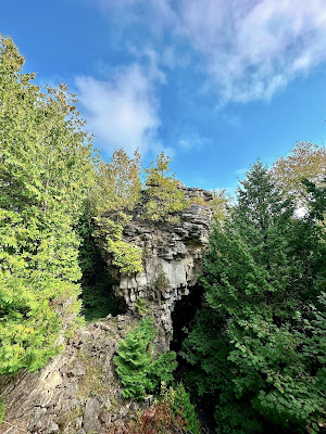 Devil's Monument Bruce Trail Conservancy.