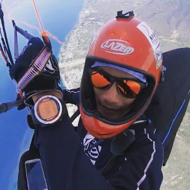 Selfie Terakhir Petra di Udara, 5 Jam Sebelum Gempa Tsunami Palu