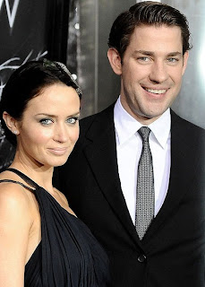 Emily Blunt & John Krasinski are expecting their first baby