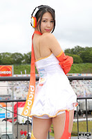 Tsukasa Arai 荒井つかさ – Japanese gravure idol sexy race queen photo gallery