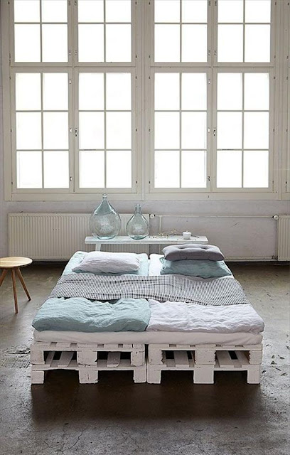 16 Desain tempat tidur unik dari kayu pallet bekas 1000 
