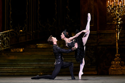 Vadim Muntagirov as Prince Siegfried and Marianela Nuñez as Odile in Swan Lake, The Royal Ballet © 2018 ROH. Photograph by Bill Cooper