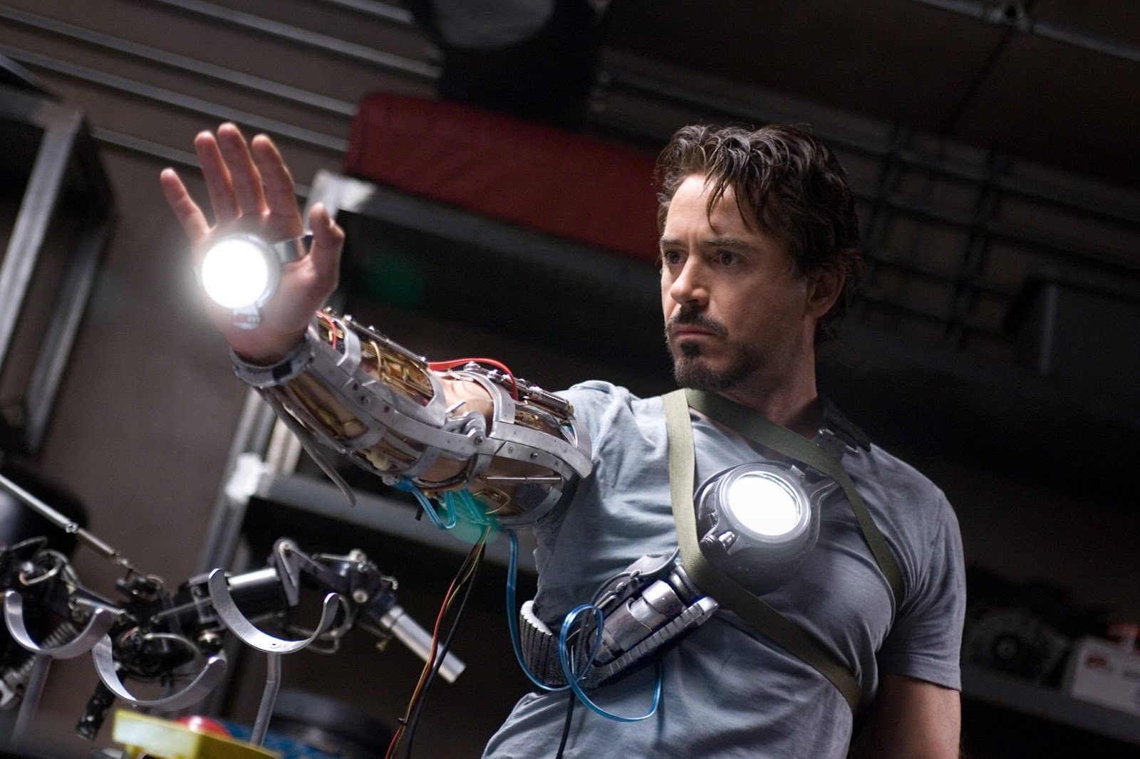 Iron Man 3 Wallpaper 2013