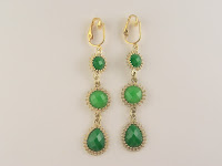 http://www.thecliponearringstore.com/forever-green-deluxe-dangle-clip-on-earrings.html