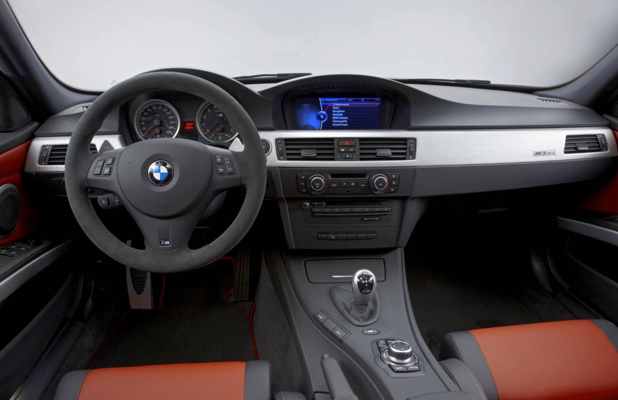 2014 BMW M3 CRT INTERIOR DESIGN