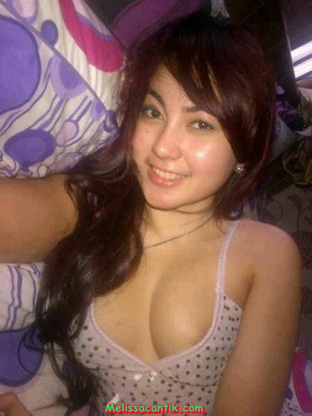 Foto+SPG+%281%29 Foto SPG Cantik Seksi Muka Nafsuin Minta di Kimpoi