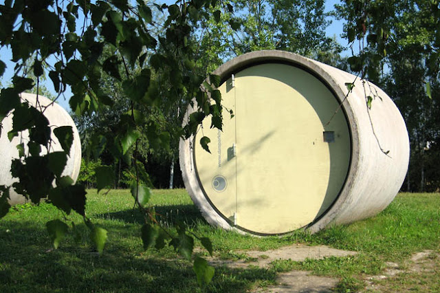 Unusual Hotel - Drain Pipe Hotel