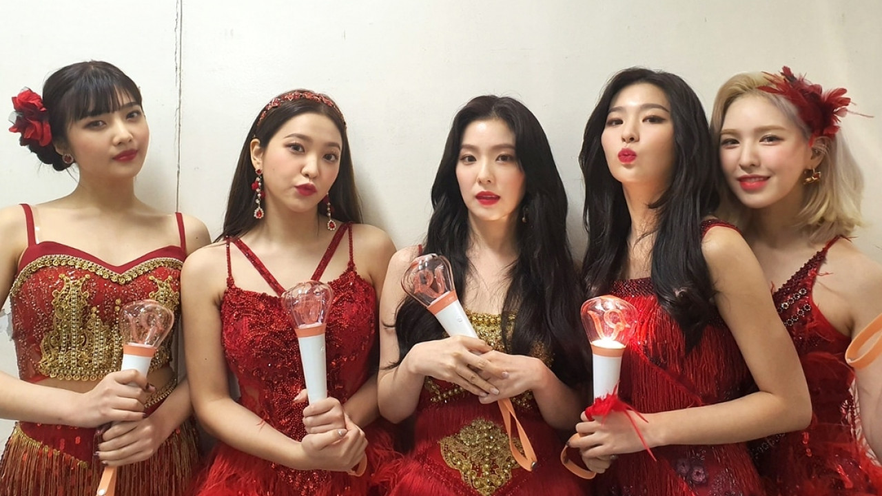 Red Velvet Releases Performance Video for 'Psycho'