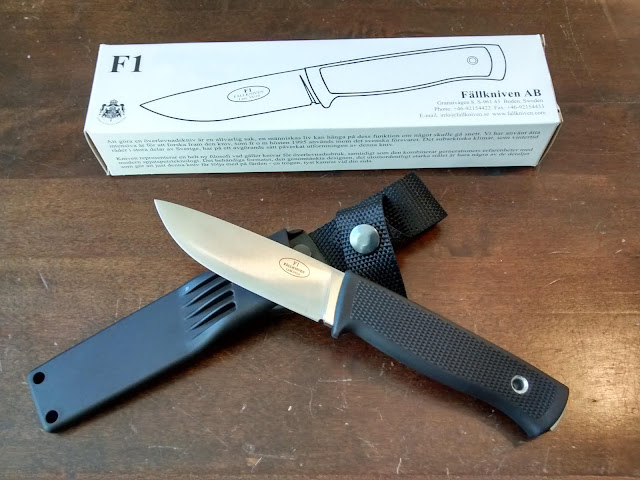 Cutit Fallkniven F1 replica