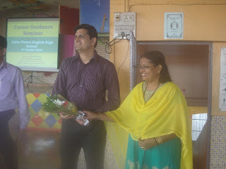 Farzad Minoo Damania - Career Counsellor in Mumbai - Career Seminar for students after Class 10th