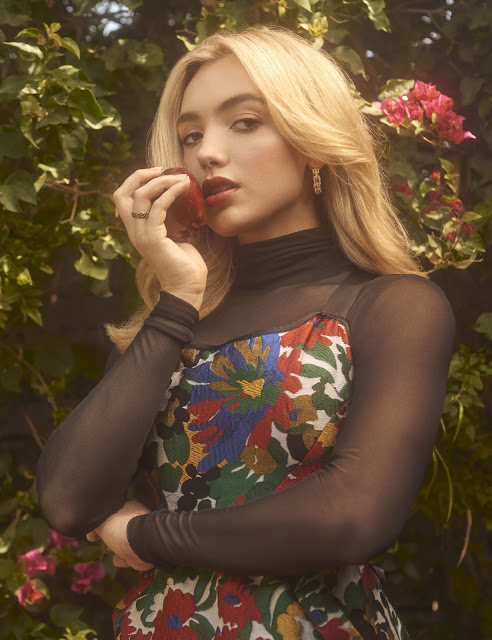 Peyton Roi List beautiful fashion model photoshoot