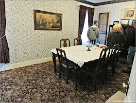 Lizzie Borden Bed & Breakfast Museum: Comedor