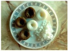 Eating Kuih Kosui :)