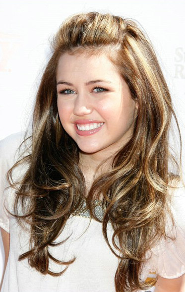 Miley Cyrus Pictures and Hairstyles