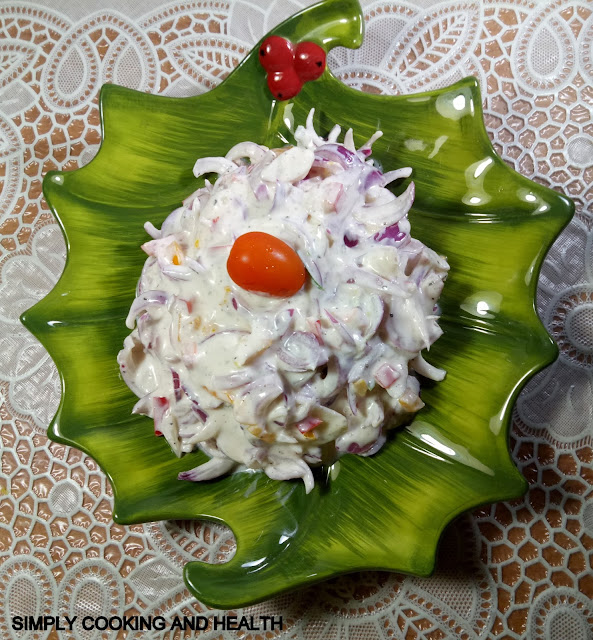 Cut ingredients for Simple onion salad with yogurt