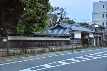 ダムとか 城とか マンホールとか 織田家長屋門 兵庫県