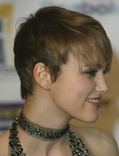 Keira Knightley Hairstyles, Celebrity Hair Styles, Blonde Hair, Short Hair Styles, Short Hair Cuts, 