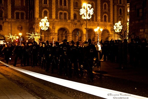 event_20120102_police3