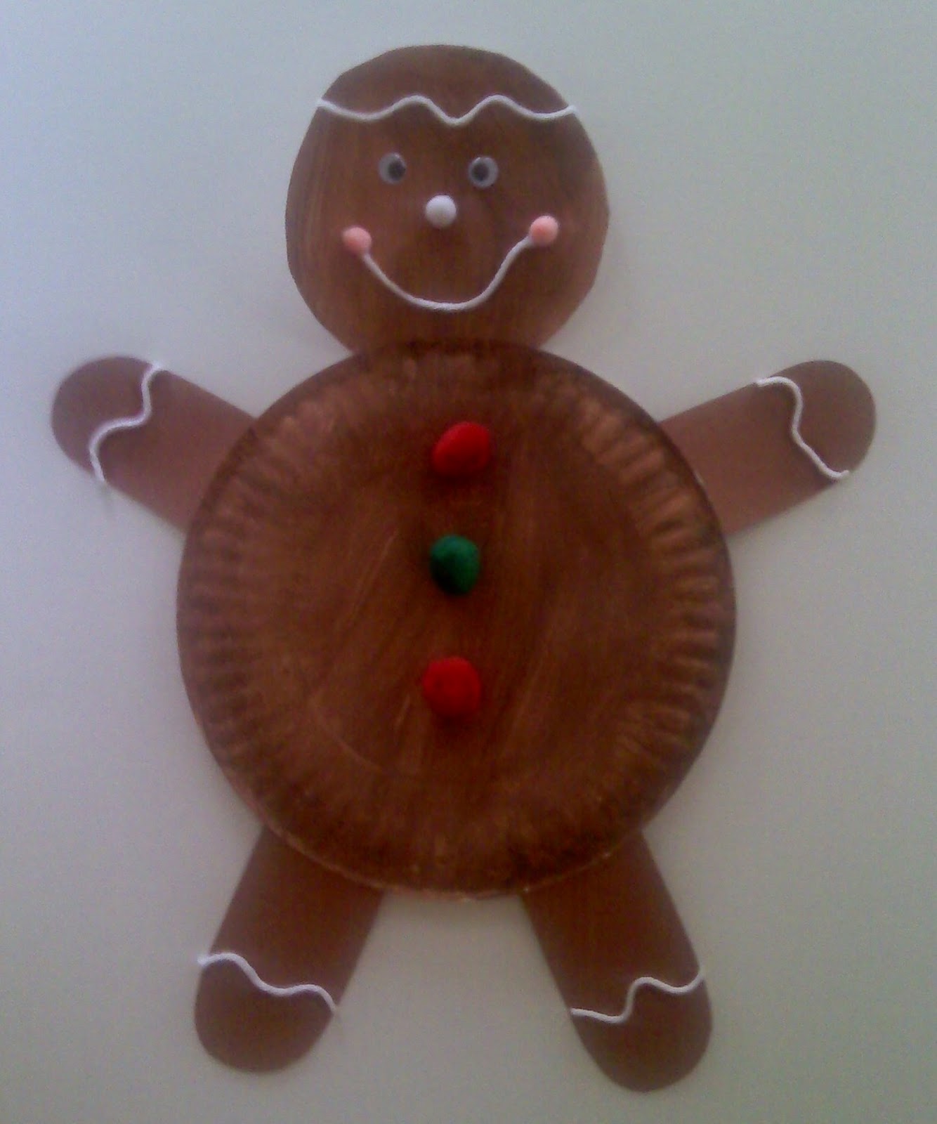  Crafts  For Preschoolers  Paper Plate Gingerbread  Man