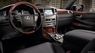 2016 Lexus LX 570 Interior
