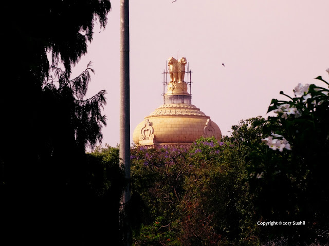 National Emblem of India on Vidhana Soudha can be Seen, Cubbon Park, Bangalore (srsphotos.blogspot.in)