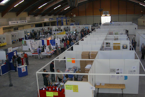 LES STANDS RENCONTRES UFOLOGIQUES CHALONS EN CHAMPAGNE