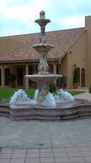 Fountain; Vintners Inn, Santa Rosa