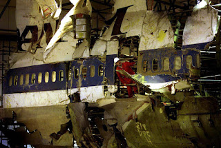 A Pan Am-gép roncsainak vizsgálata 1988 decemberében. Nem volt túlélő Fotó: Reuters