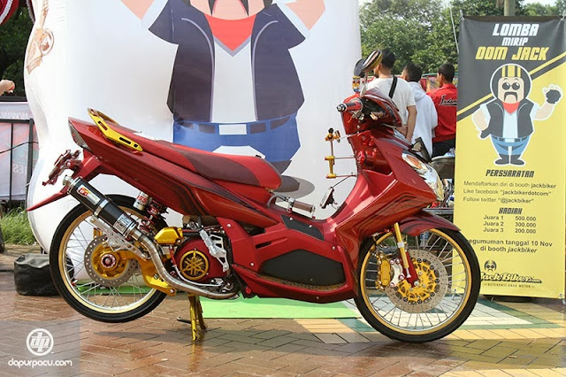 Foto: Modifikasi Motor Warna-warni Jadi Trend di Tahun 2014