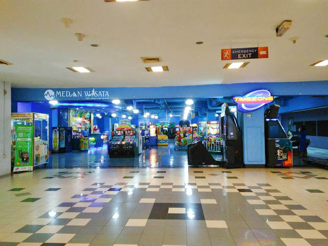 Belanja Handphone? ke Plaza Millenium Medan Aja