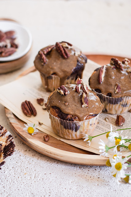 Muffins au chocolat et noix de pécan. Praliné pécan