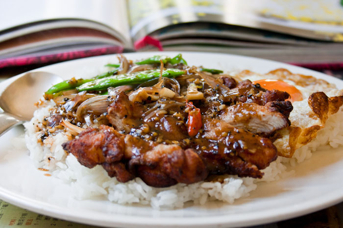 hungry tummies: Chicken Chop With Black Pepper Sauce On Rice ...