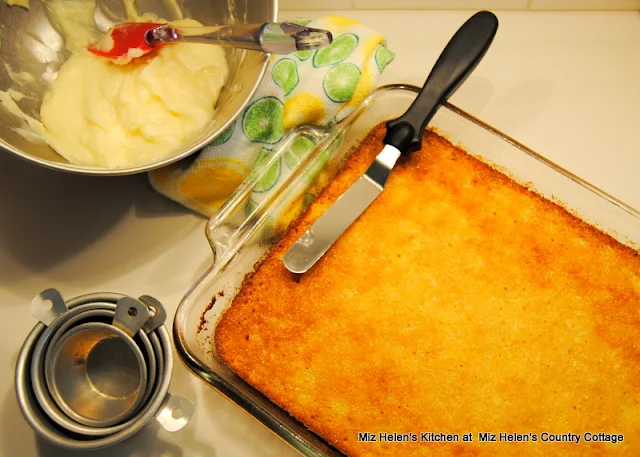  Old Fashioned Pineapple Cake at Miz Helen's Country Cottage