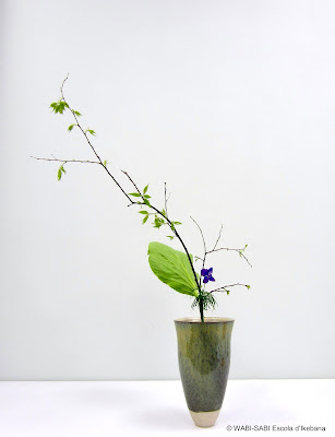 Ikebana-shoka-shimputai-wabisabi-escoladikebana