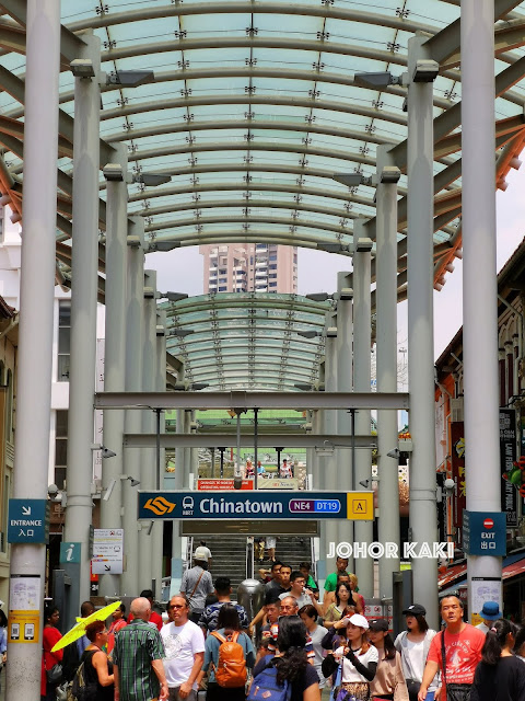 Nanyang Culture and Heritage Food in Singapore Chinatown. Five Foot Way Festival