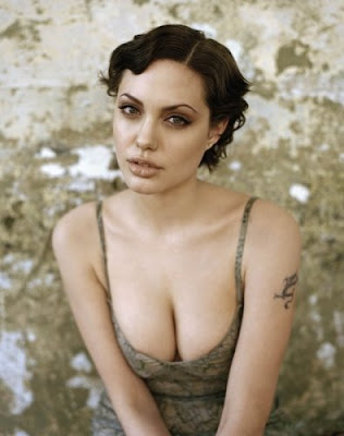 Angelina Jolie bikini photo