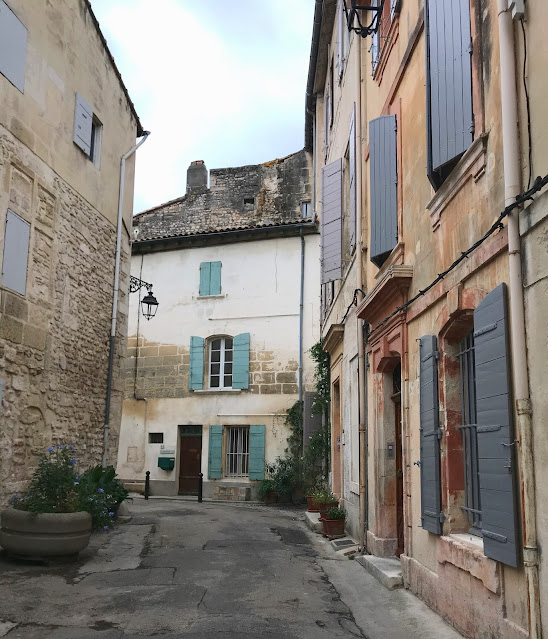 Улицы - Арль, Франция (Streets in Arles, France)