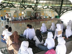 Masa Orientasi Sekolah (MOS) di SMAN Pintar berjalan Kreatif dan Inovatif 18