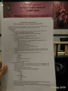 Stop Rokok, Sayangi Kekasih Anda, kapan Hari Tanpa Tembakau Sedunia, World No Tobacco Day, kapan hari tembakau sedunia, bagaimana cara berhenti merokok, efek dari merokok, Puisi Taufik Ismail,