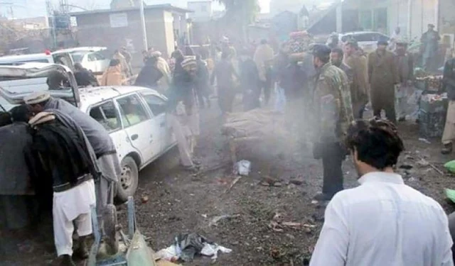 NEWS | Death Toll Rises to 24 in Pakistan Market Blast