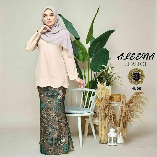 Aleena Scallop Nude