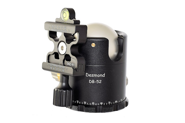 Desmond DB-52 Dual drop notch Ball Head clamp detail