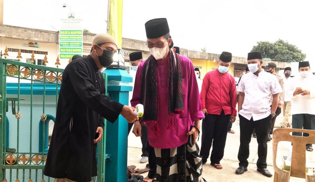 Safari Ramadhan di Masjid Al-Maghfiroh,  Amsakar Beri Apresiasi Lantaran Telah Menerapkan Prokes