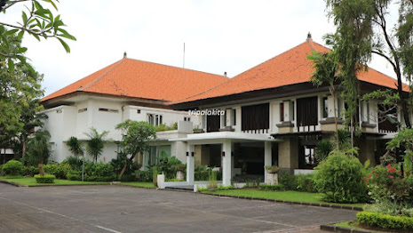 Gedung pertemuan lainnya