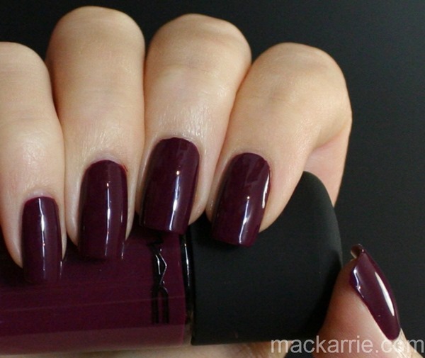 c_RebelNailLacquerMAC2