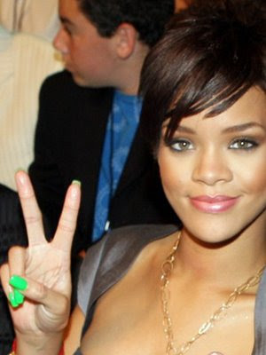 rihanna short hair blonde. Rihanna short hair,hairstyles,