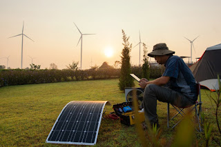 Energy on the Go: 6 Benefits of Portable Solar Powered Generators